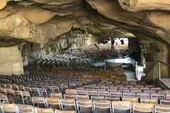 cave_church